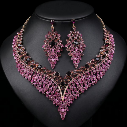 Vintage-Inspired Necklace and Earring Set for Sophisticated Women ( Set of 4 )